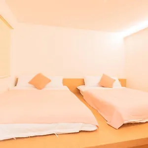 Huayuanhouse Hq In Hongdae Гостевой дом Сеул