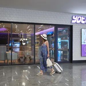 Yotelair Airport, Duty Free - International Transit Area *** Istanbul