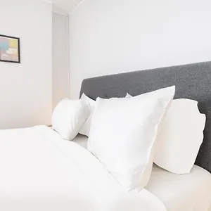 https://olala-lisbon-oriente-suites-iii.hotels-lisbon-portugal.com