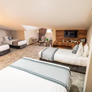 4* Szálloda Airport Express