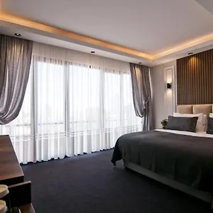 4* Отель Valide