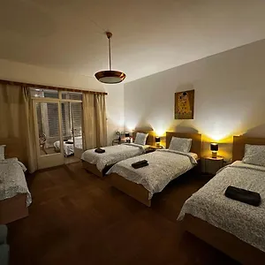 Hostel Udolni - Cerveny Kostel