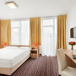 Hotel Akcent ***