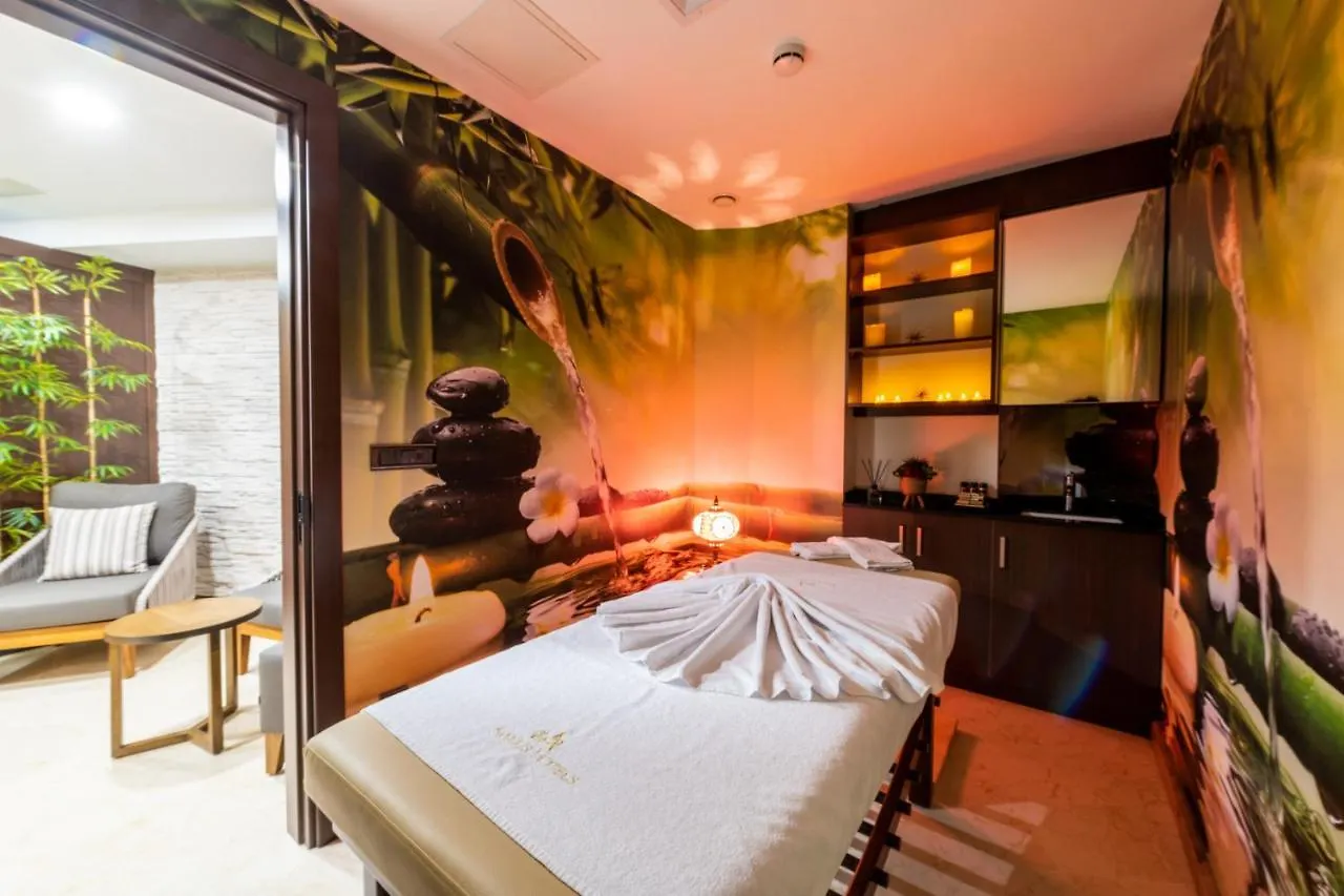 Aprilis Deluxe Hotel İstanbul 4*,  Türkiye